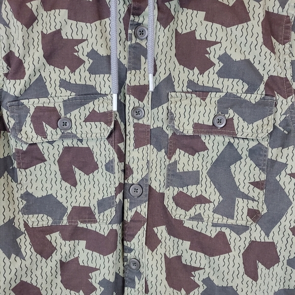 Express Hooded Scatter Camouflage Light Field Jacket Size XS Mens Button Up RARE - Picture 4 of 13